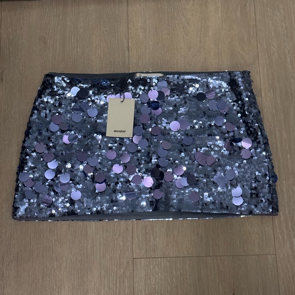 GUIZIO Low Rise Paillette Mini Skirt in Mystic purple, sparkle sequins